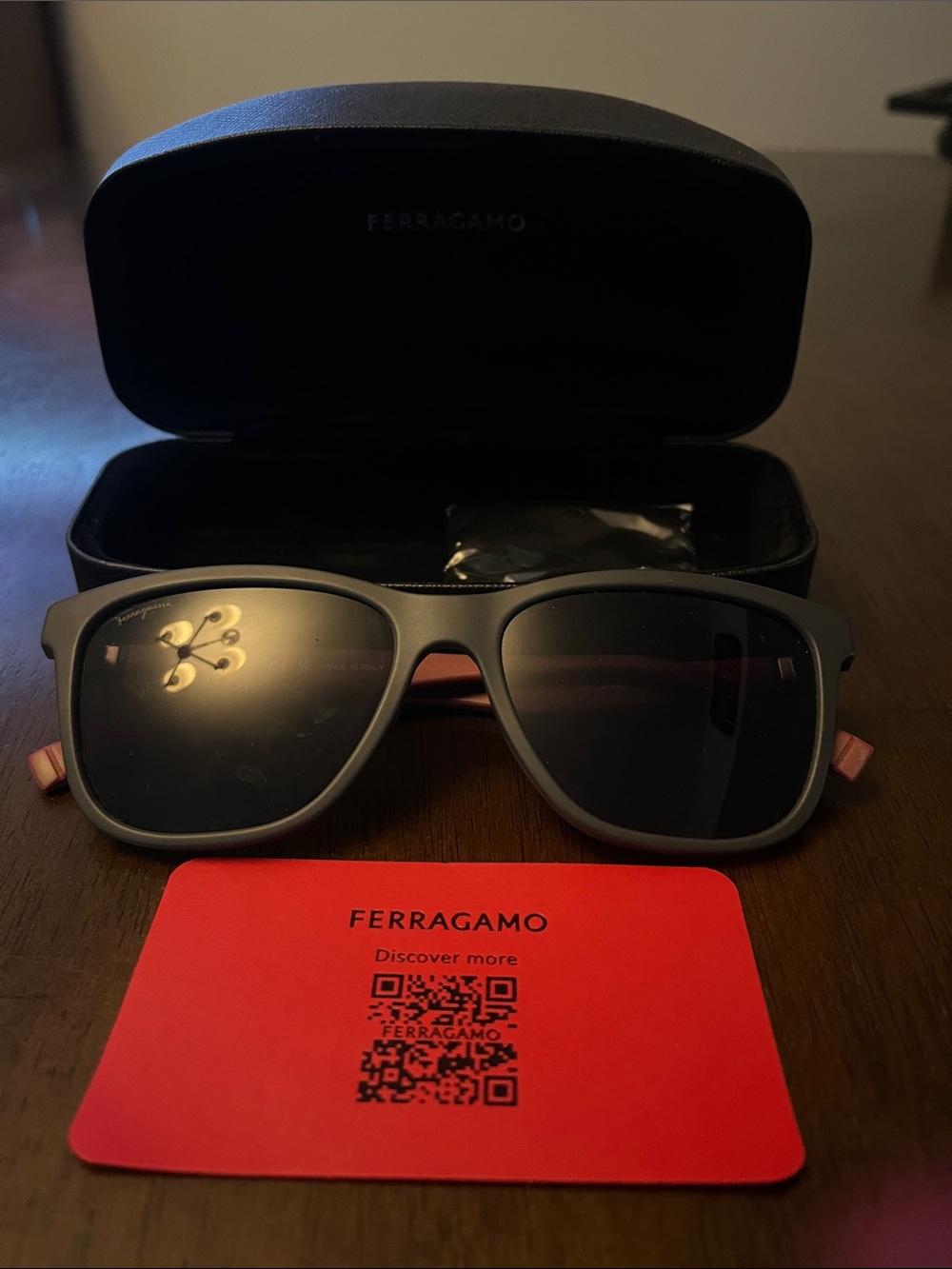 Salvatore Ferragamo Unisex Black Sunglasses with Red Temple Tips